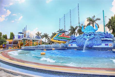 Enjoy 8% Off - The Wave Pondok Indah Waterpark Tickets