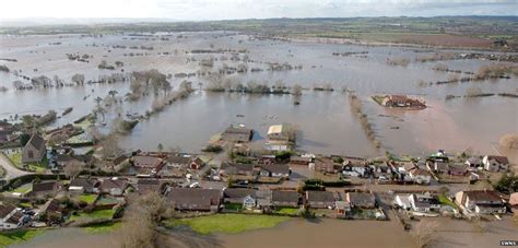 Living with the Somerset floods - BBC News