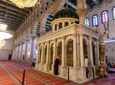 Tracing the history behind the great Umayyad mosque of Damascus ...