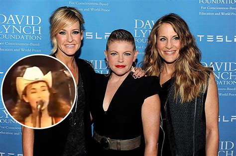 Dixie Chicks Founding Member Laura Lynch Dies After Car Crash