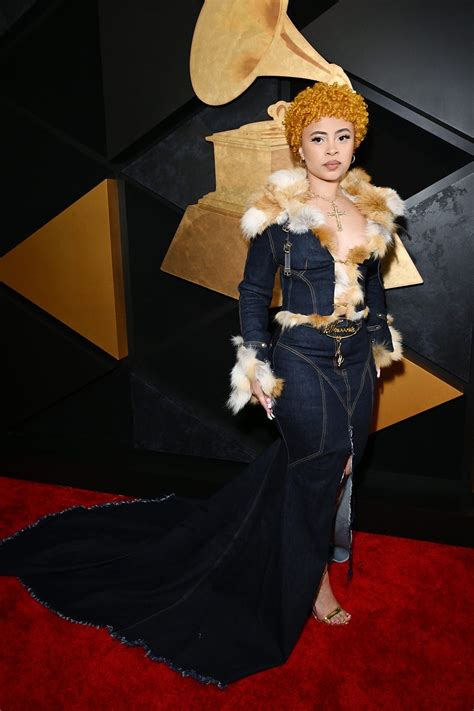 All The Celebrity Red Carpet Looks at the 2024 Grammys