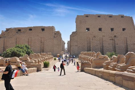 Temple of Amun-Re Karnak "Facts & Architecture" - Precinct of Amun History