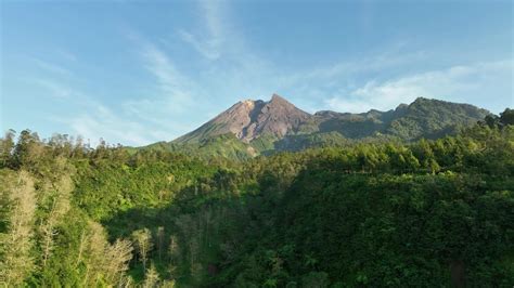 Aerial View of Mount Merapi in the Morning 25314726 Stock Video at Vecteezy