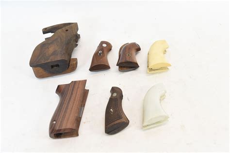 7 Assorted Pistol Grips Various Styles & Sizes - Landsborough Auctions