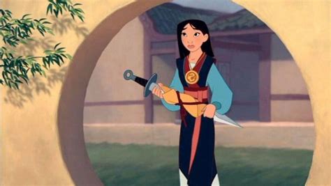 The red outfit and blue of Mulan in Mulan | Spotern