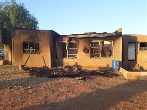 Five suspects arrested for torching four homes in Mankweng | Review