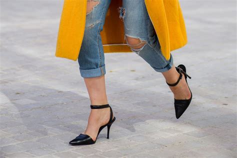 Pumps, Flats, Booties: The Shoe Styles Women Should Own by Age 30 | Glamour