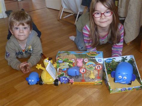 Madhouse Family Reviews: Jungle Junction toys review