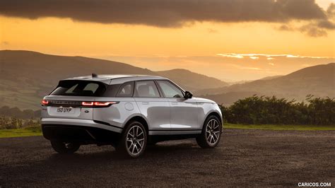 2021 Range Rover Velar v - Rear Three-Quarter | Caricos