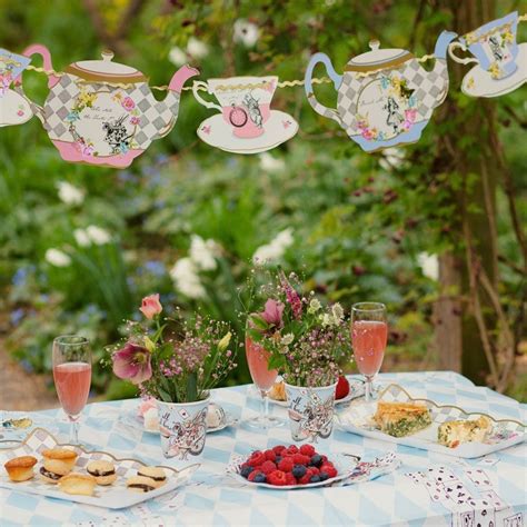 Five tips for a Great British garden party | Party Pieces