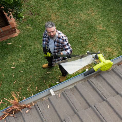 Ryobi One+ 18V Cordless Roof and Gutter Leaf Blower R18EZBLW - Tool ...