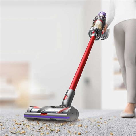 Dyson V11 Absolute Extra Cordless Vacuum Cleaner - Gerald Giles