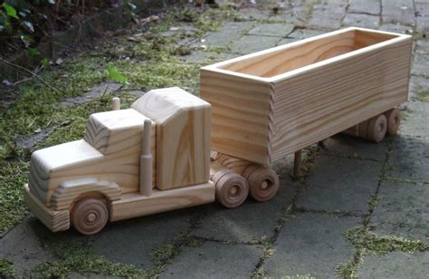 Camión de juguete de madera | Etsy España | Wooden toys, Wooden truck ...