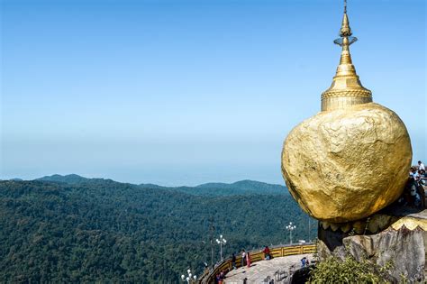 Kyaiktiyo Pagoda In Myanmar – A Complete Guide