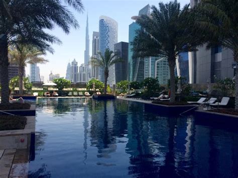 AQUA POOLSIDE GRILL AND BAR, JW MARRIOTT MARQUIS, Dubai - Business Bay ...