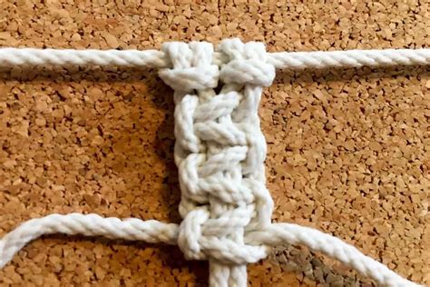 How to Macramé: Tying the Basic Macramé Knots | The Leafy Little Home