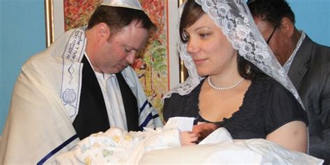 Circumcision and Brit Milah Ceremonies Explained - Solve Israel's Problems