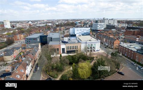 The Hull New Theatre, Kingston square, kingston upon Hull Stock Photo ...