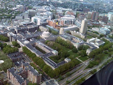 File:MIT Main Campus Aerial.jpg - Wikimedia Commons