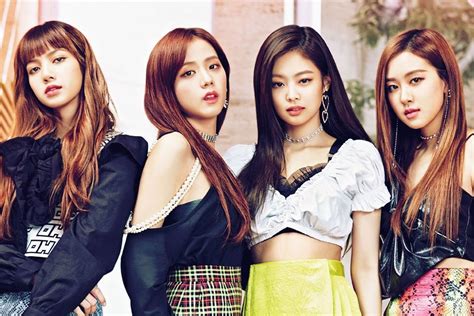 Here Are Best 10 Blackpink Streetwear Looks for Off Duty Fashion