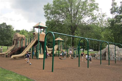 The Loop Playground, Watchung Reservation, Mountainside (2012) | Your ...