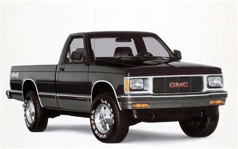 1991 Gmc Sonoma Sle 4X4 Pickup Front 199020 Photo 37 - trucktrend.com