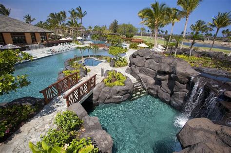 Kings' Land by Hilton Grand Vacations is set in the heart of Waikoloa ...