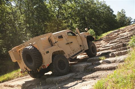 GM Duramax Motors To Power JLTV HUMVEE Replacement