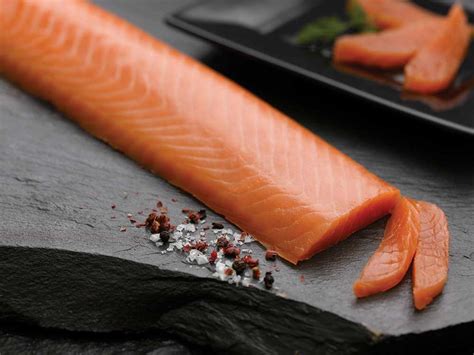 Scottish Salmon Fillet - Fag Trading