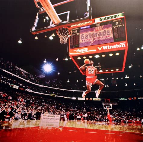 Michael Jordan, Slamdunk Contest, Chicago, IL - 1988 | Flickr