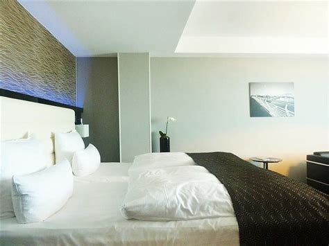 Hotel Palace Berlin, Germany - Luxury Hotel Review