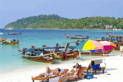 Pattaya Coral Islands Tour With Stopover For Parasailing, Fishing ...