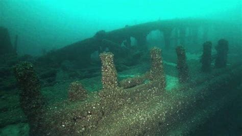 Lake Michigan Stonehenge: A Stunning Spectacle - Icy Tales