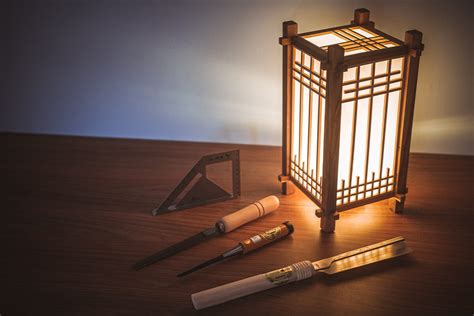 How to Make a Japanese Kumiko Lantern - Woodworking Wisdom | Axminster ...