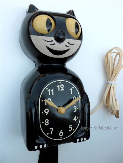 VINTAGE 1940s ALLIED KIT CAT KLOCK Kat Clock-Bakelite with Metal Back ...