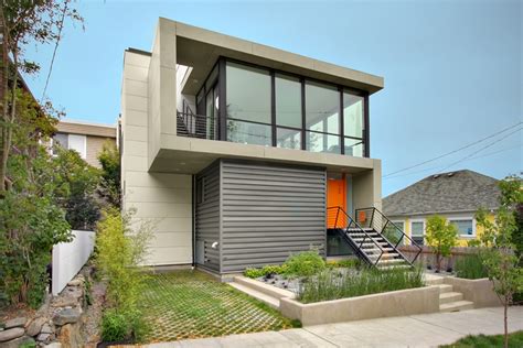 Modern House Design On Small Site Witin A Tight Budget - Crockett ...