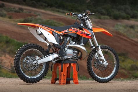 KTM 250 SX - Alle technischen Daten zum Modell 250 SX von KTM