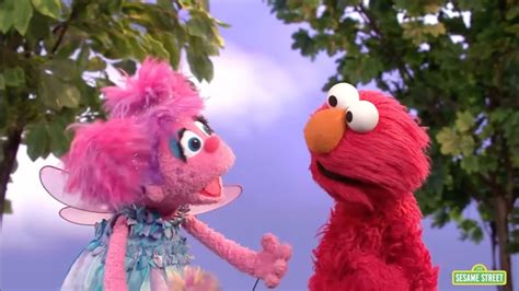 Sesame Street Elmo and Abby Cool Off PAL - YouTube