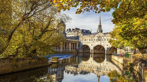 Pulteney Bridge, River Avon, Bath, Somerset, England, UK Unesco World ...