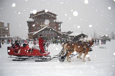 5 Holiday Traditions in Colorado Snow Country - OnTheSnow | Christmas ...