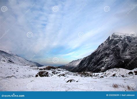 Snowdonia in Winter stock image. Image of snowdonia, ogwen - 23225039