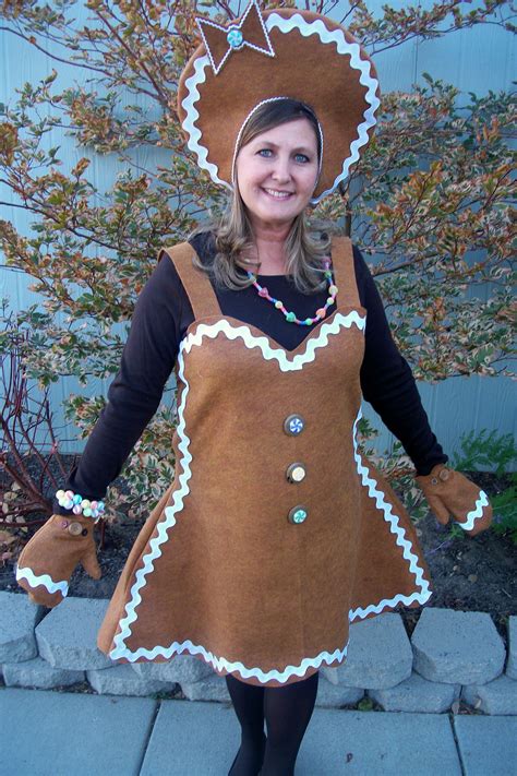 Gingerbread girl costume | Christmas costumes, Christmas dress up ...