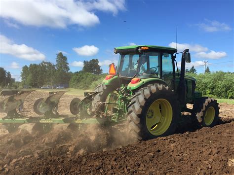 John Deere 6120E Tractor (2017) | College of Agricultural Sciences ...