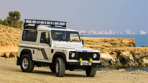 Free Images : car, adventure, summer, dirt, land rover, safari, 4x4 ...