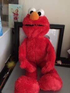 Hug Me Elmo Instructions