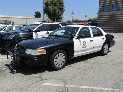 LAPD Crown Vic | Victoria police, Police car lights, Los angeles police ...