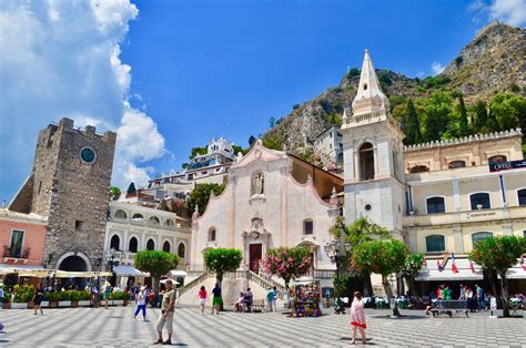 Top 5 Free Things to See in Taormina | A Happy Passport | Taormina ...