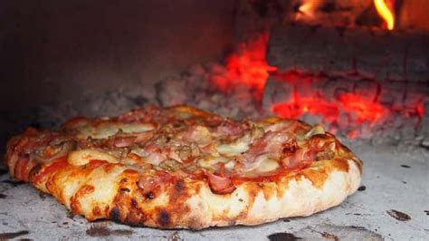 Wood Fired Pizza Dough Recipe - Part 1 (Caputo 00 Neapolitan with ...