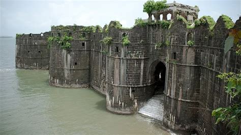 10 majestic forts of Shivaji Maharaj that you need to visit once in a ...