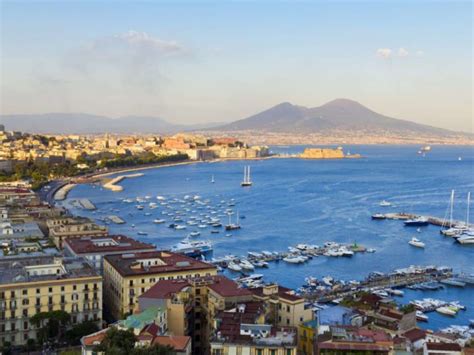 12 Things to Do in Naples, Italy - Context Travel